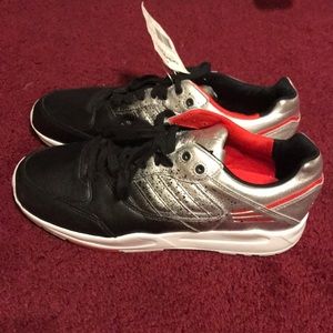 8.5 Adidas Rita Ora sneakers NWT